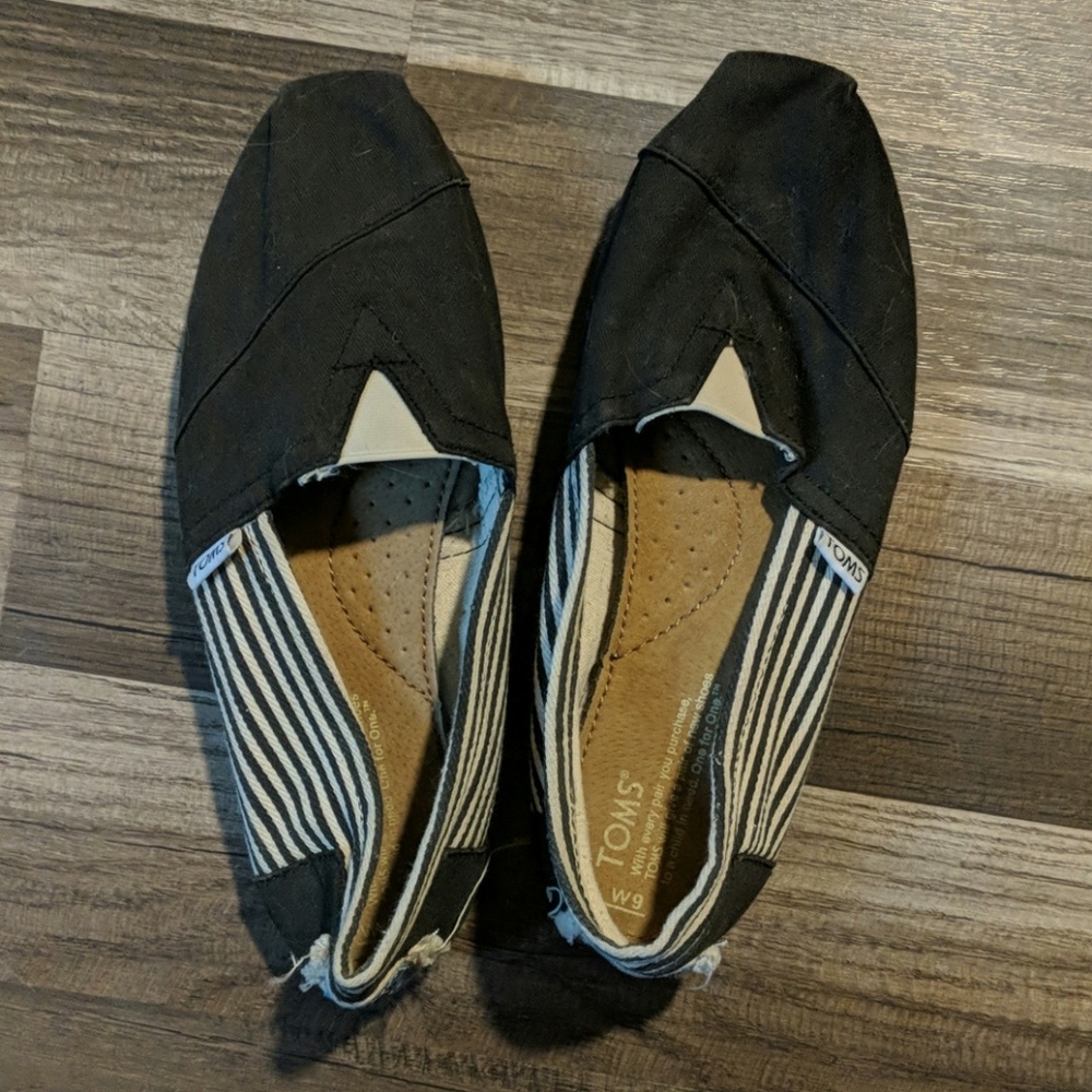 Toms Espadrille flats women's size 9